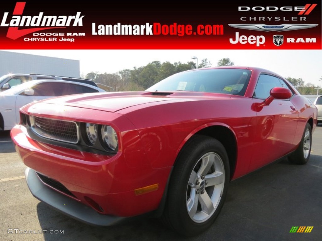 2011 Challenger SE - Redline 3-Coat Pearl / Dark Slate Gray photo #1
