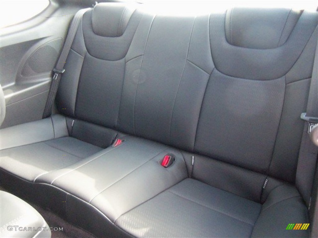 2013 Genesis Coupe 3.8 Track - White Satin Pearl / Black Leather photo #12
