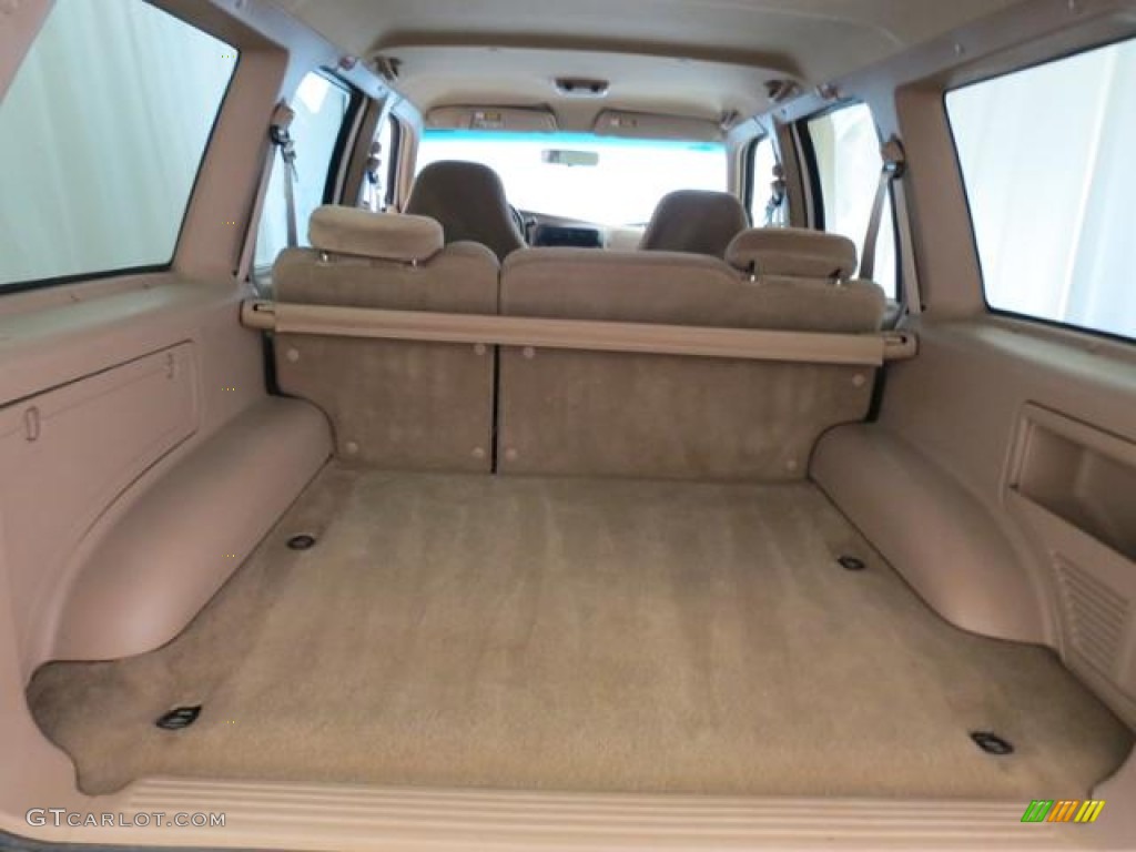 2000 Explorer XLS - Oxford White / Medium Prairie Tan photo #25