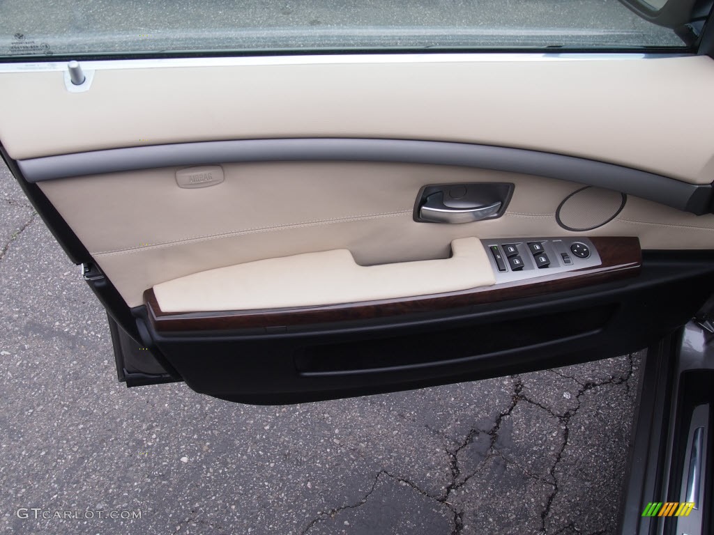2006 BMW 7 Series 750i Sedan Black/Cream Beige Door Panel Photo #76375168