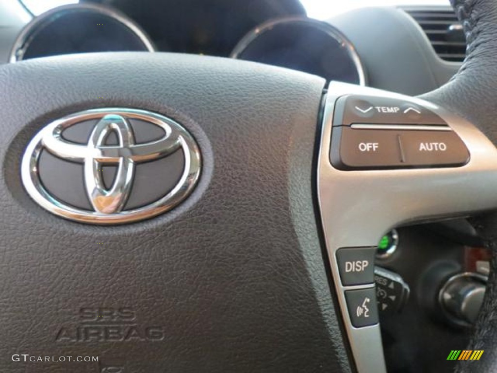 2011 Toyota Highlander Limited 4WD Controls Photo #76375300
