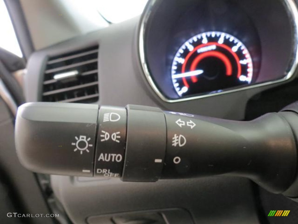 2011 Toyota Highlander Limited 4WD Controls Photo #76375312