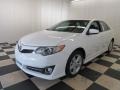 Super White - Camry SE Photo No. 3