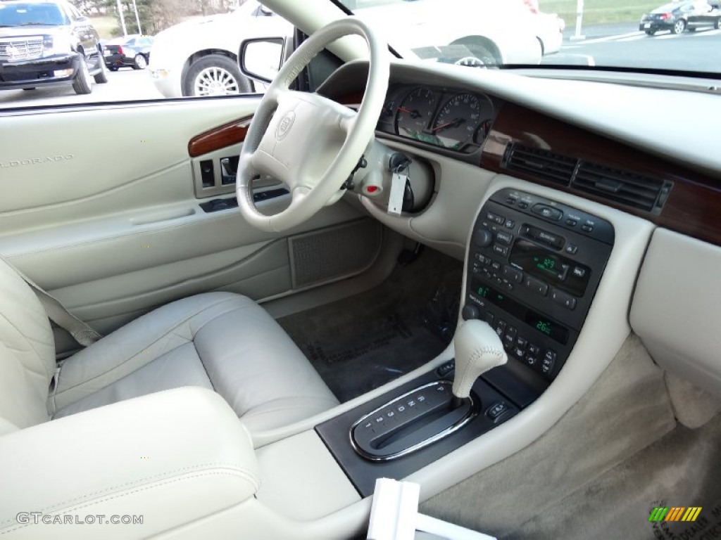 2001 Cadillac Eldorado ESC Shale Dashboard Photo #76377643