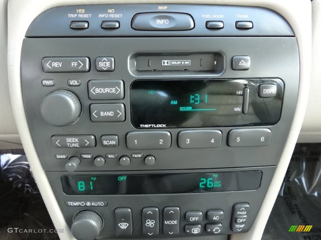 2001 Cadillac Eldorado ESC Controls Photo #76377784
