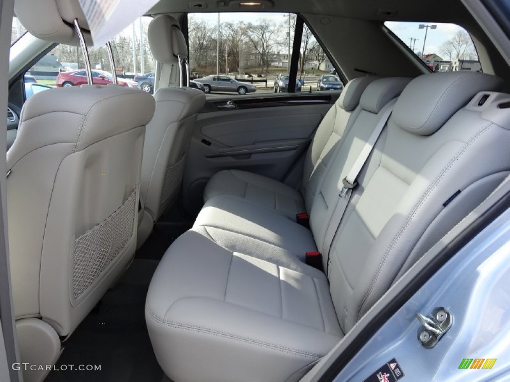 Ash Interior 2011 Mercedes-Benz ML 350 4Matic Photo #76378156