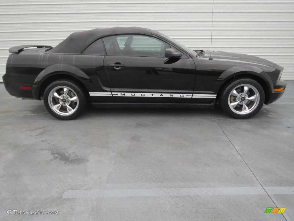 2005 Mustang V6 Premium Convertible - Black / Red Leather photo #2