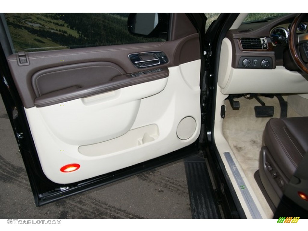 2010 Cadillac Escalade Hybrid AWD Cocoa/Light Linen Door Panel Photo #76380517