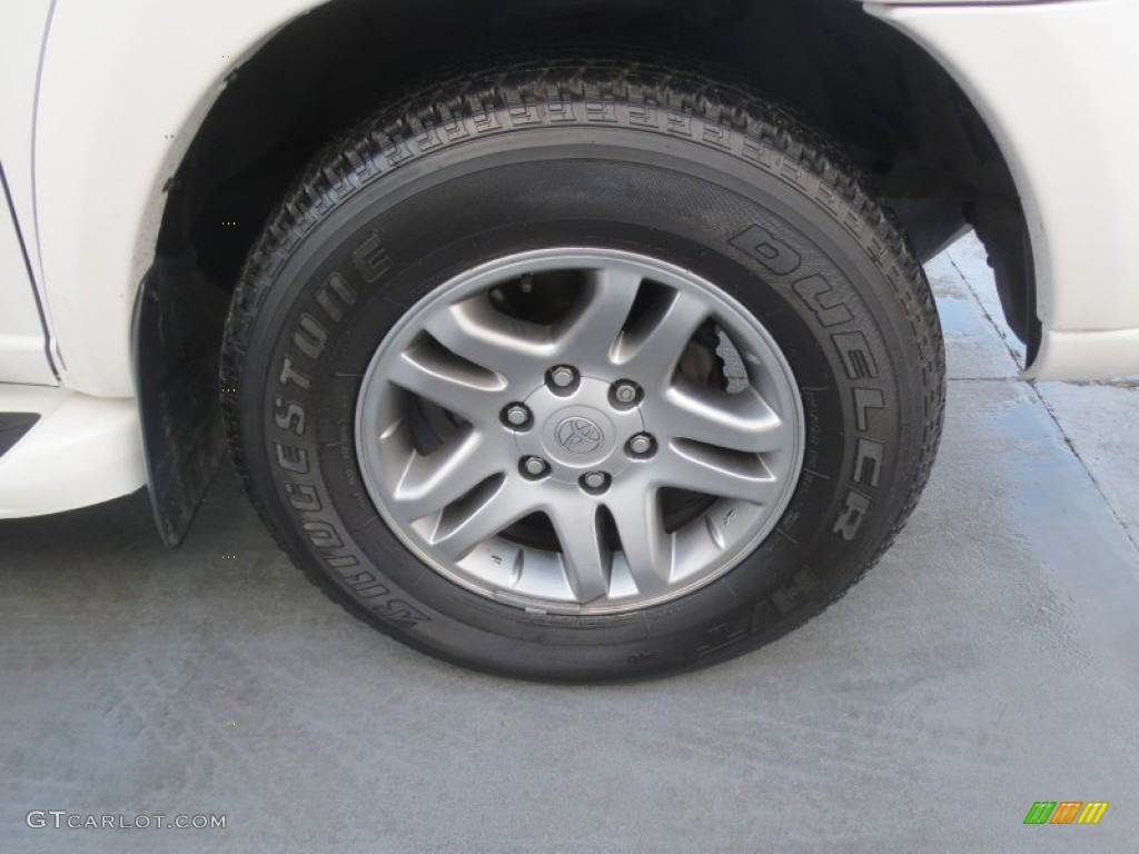 2004 Toyota Sequoia Limited Wheel Photos