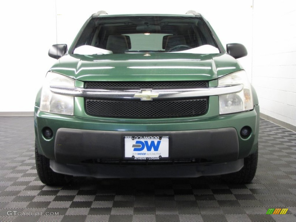 2005 Equinox LS AWD - Meander Green Metallic / Light Gray photo #2