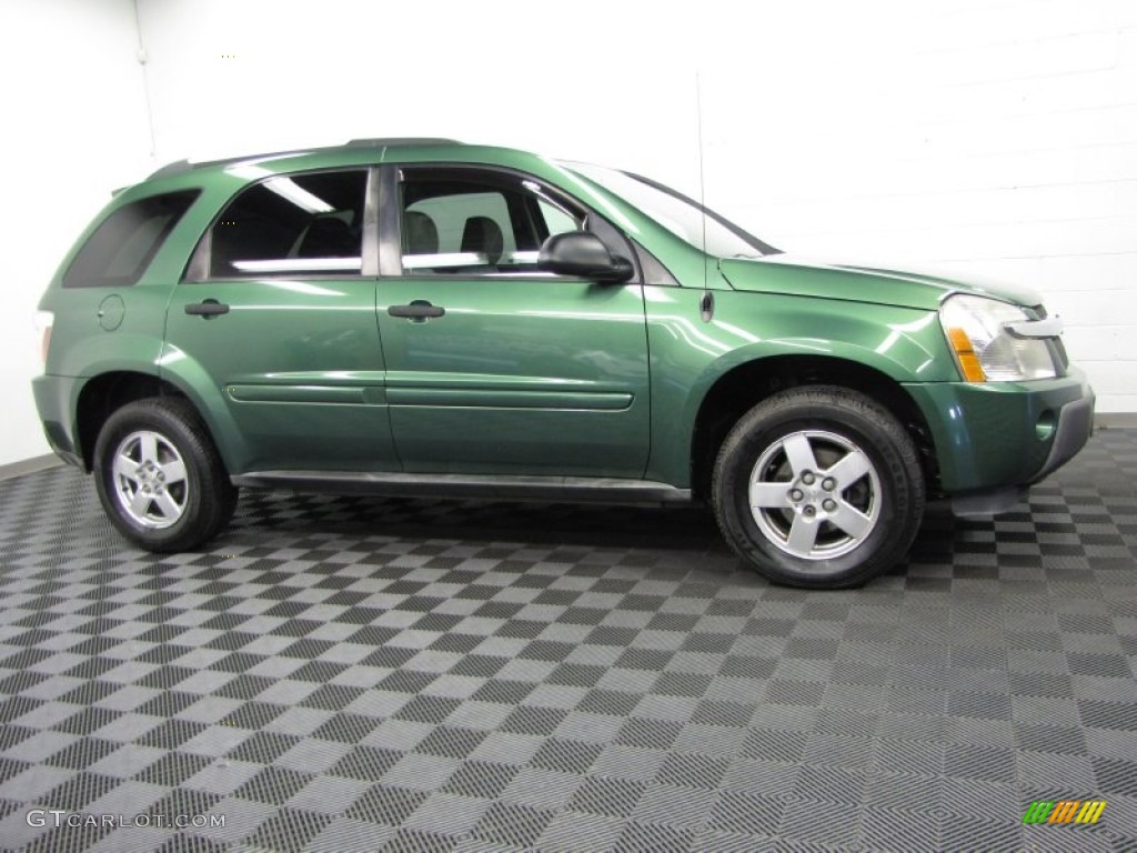 2005 Equinox LS AWD - Meander Green Metallic / Light Gray photo #3