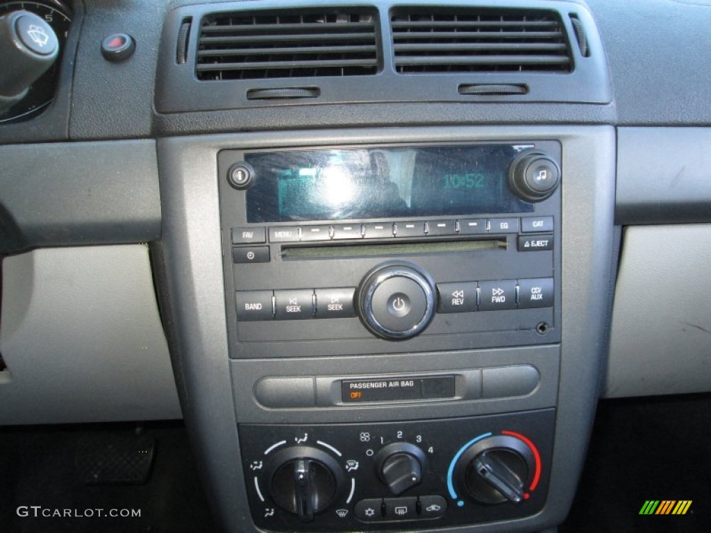 2007 Chevrolet Cobalt LT Coupe Controls Photo #76382211