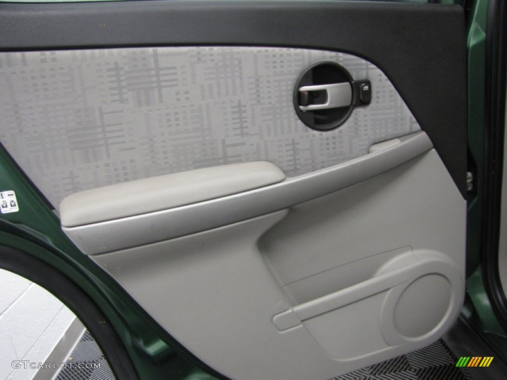 2005 Equinox LS AWD - Meander Green Metallic / Light Gray photo #12