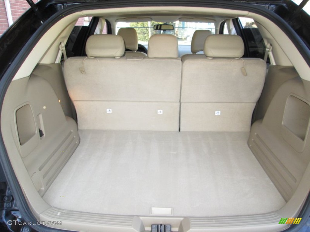 2007 Ford Edge SE Trunk Photos