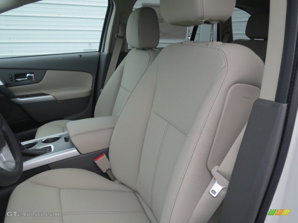 2013 Ford Edge SE Front Seat Photo #76384272