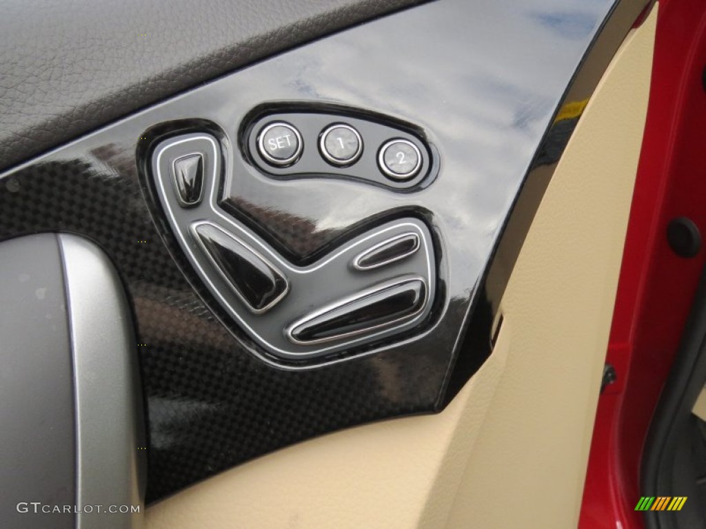 2013 Hyundai Azera Standard Azera Model Controls Photo #76384639