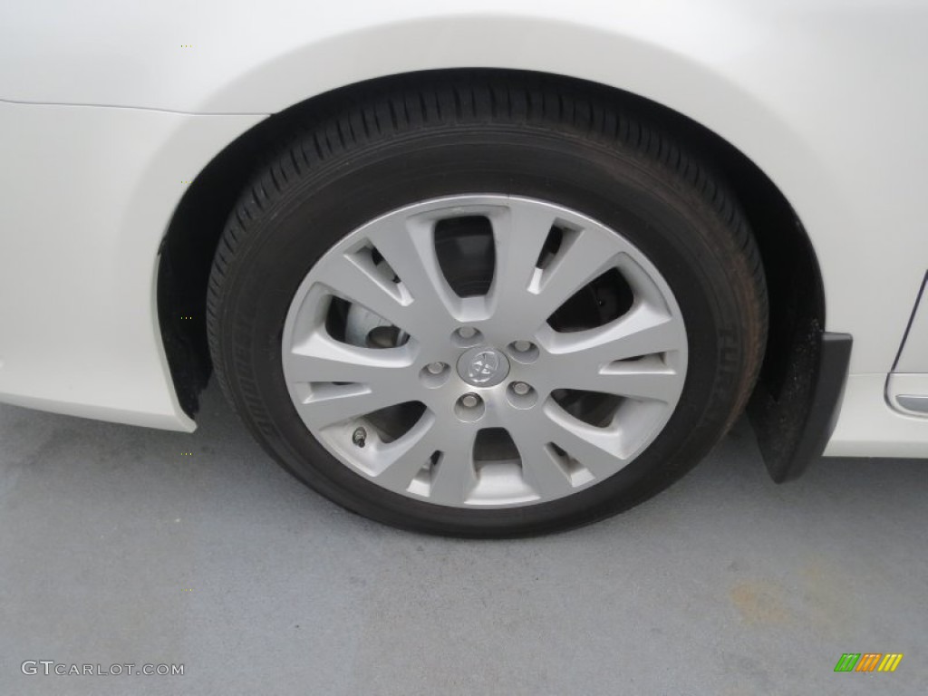 2012 Toyota Avalon Standard Avalon Model Wheel Photo #76386079