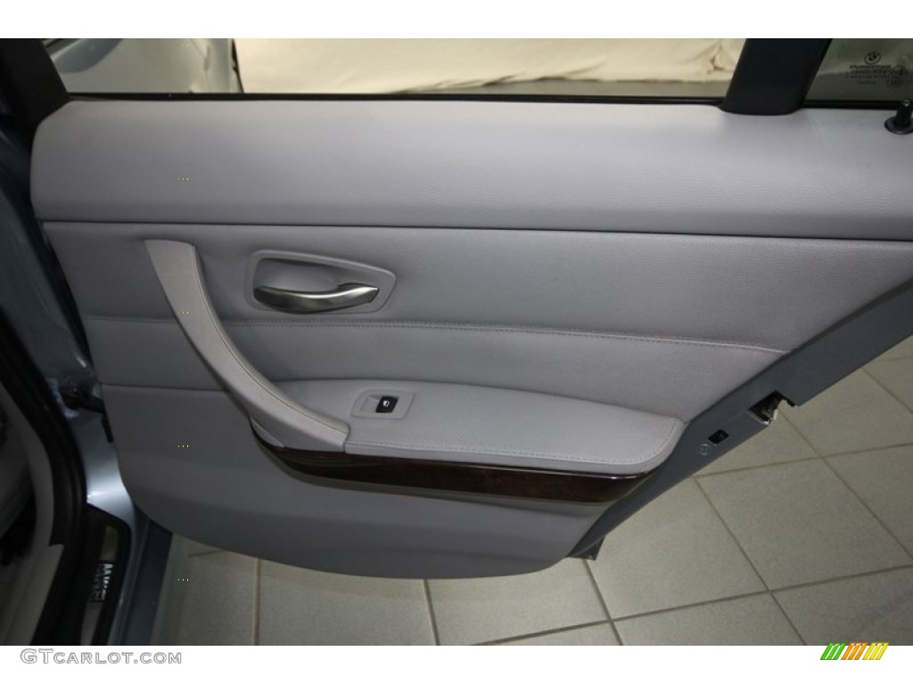 2011 3 Series 335i Sedan - Blue Water Metallic / Gray Dakota Leather photo #33