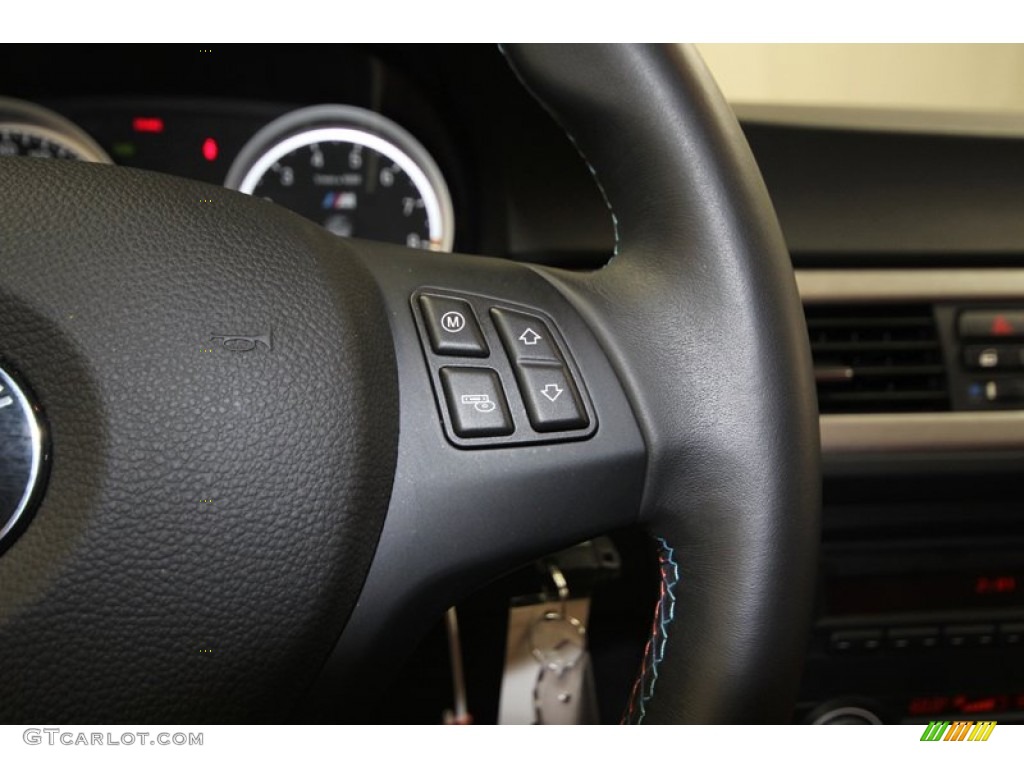 2011 BMW M3 Sedan Controls Photo #76386598