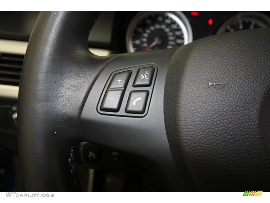 2011 BMW M3 Sedan Controls Photo #76386607