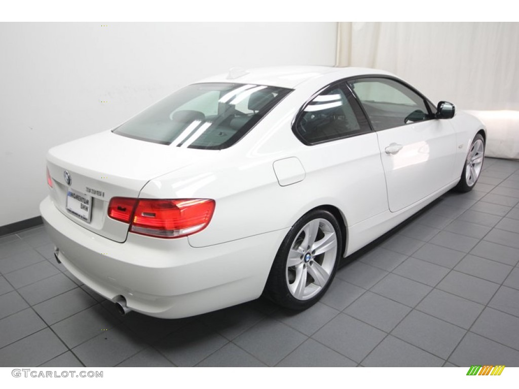 2010 3 Series 335i Coupe - Alpine White / Black photo #11