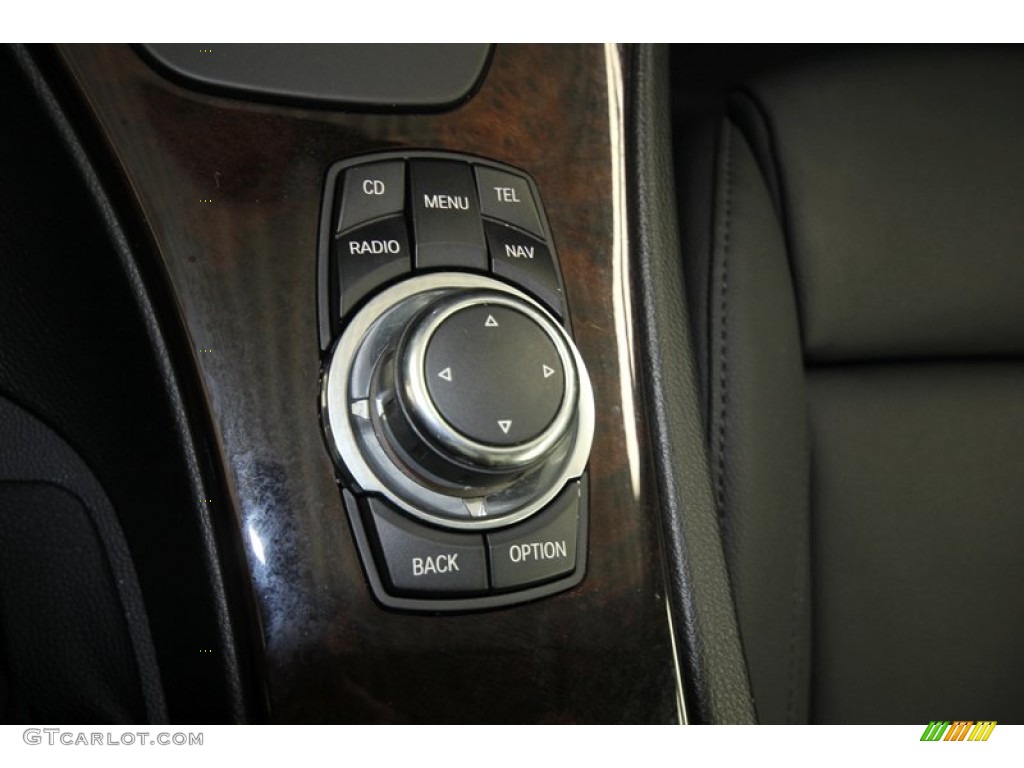 2010 3 Series 335i Coupe - Alpine White / Black photo #22