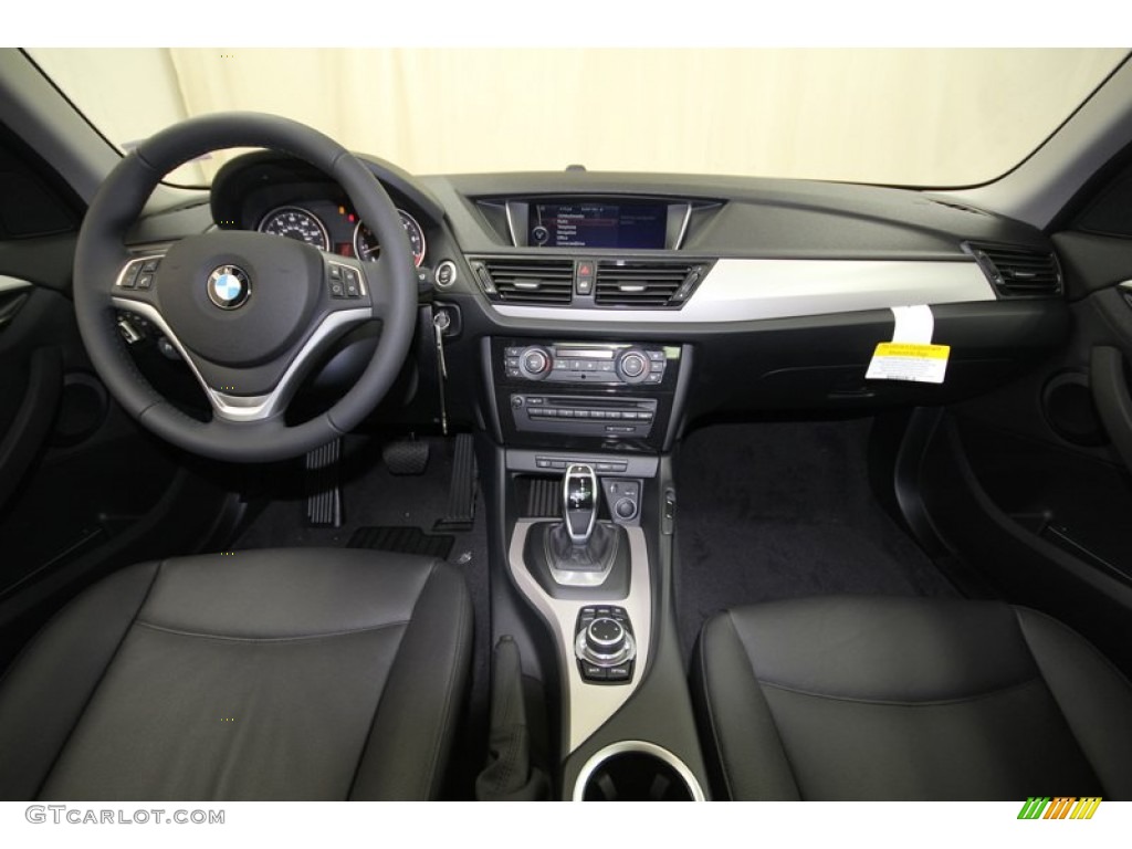 2013 BMW X1 sDrive 28i Black Dashboard Photo #76387996