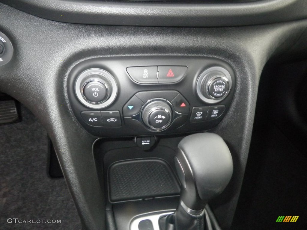 2013 Dodge Dart Rallye Controls Photo #76390865