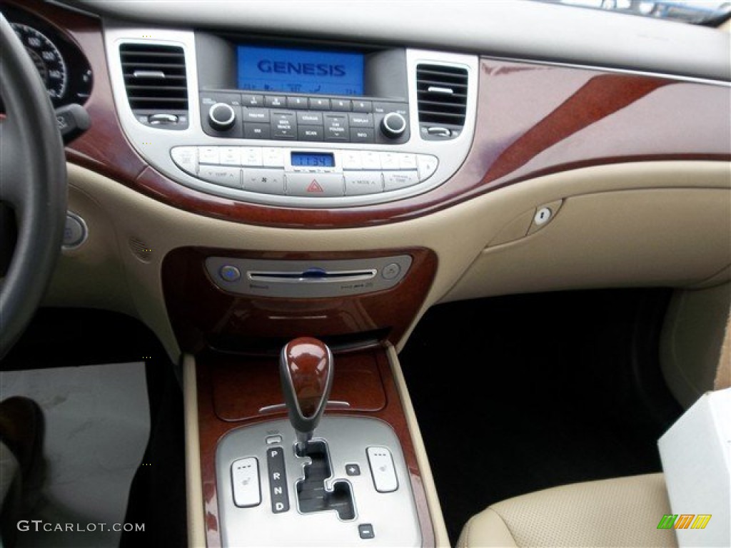 2012 Hyundai Genesis 3.8 Sedan Controls Photo #76395511