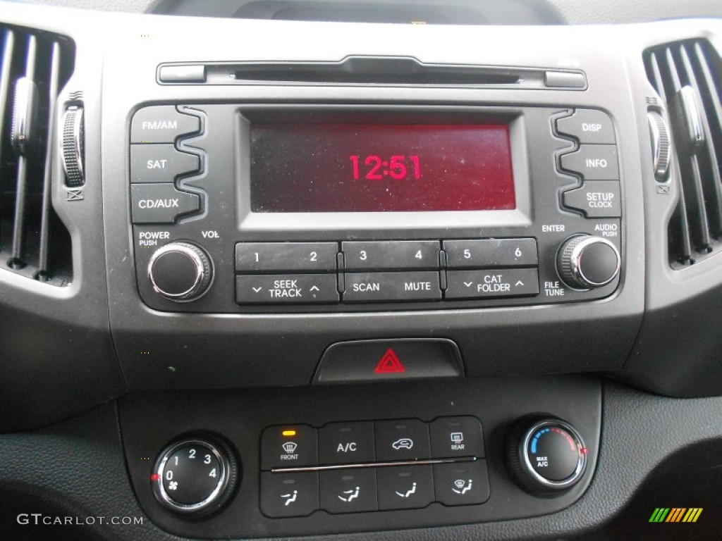 2011 Kia Sportage LX Audio System Photo #76397637