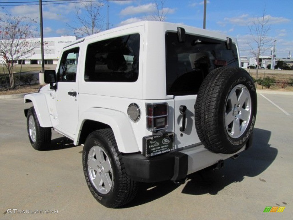 2011 Wrangler Sahara 4x4 - Bright White / Black/Dark Saddle photo #8