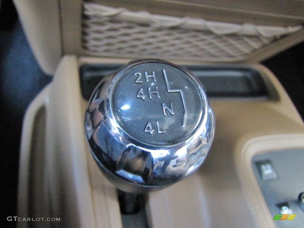 2011 Wrangler Sahara 4x4 - Bright White / Black/Dark Saddle photo #22