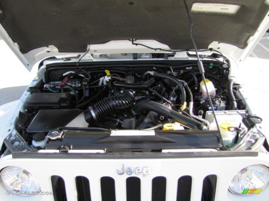 2011 Jeep Wrangler Sahara 4x4 3.8 Liter OHV 12-Valve V6 Engine Photo #76398966