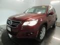 Wild Cherry Metallic - Tiguan SE 4Motion Photo No. 3