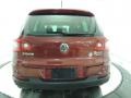 Wild Cherry Metallic - Tiguan SE 4Motion Photo No. 5