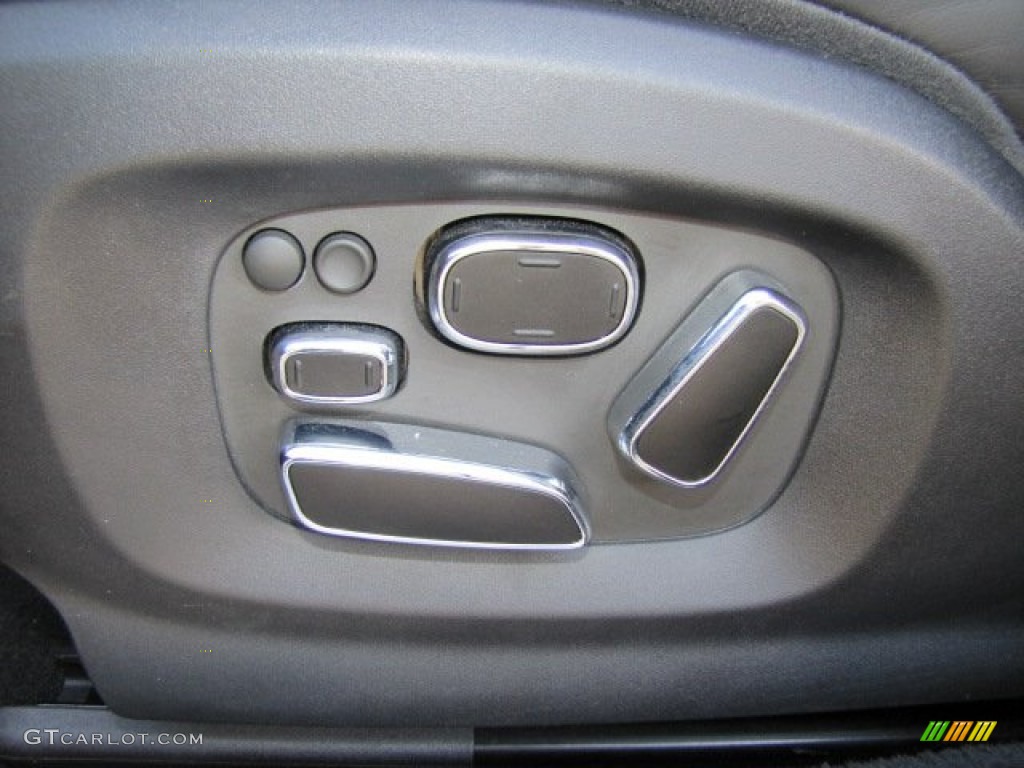 2011 Jaguar XJ XJL Supercharged Controls Photo #76401710