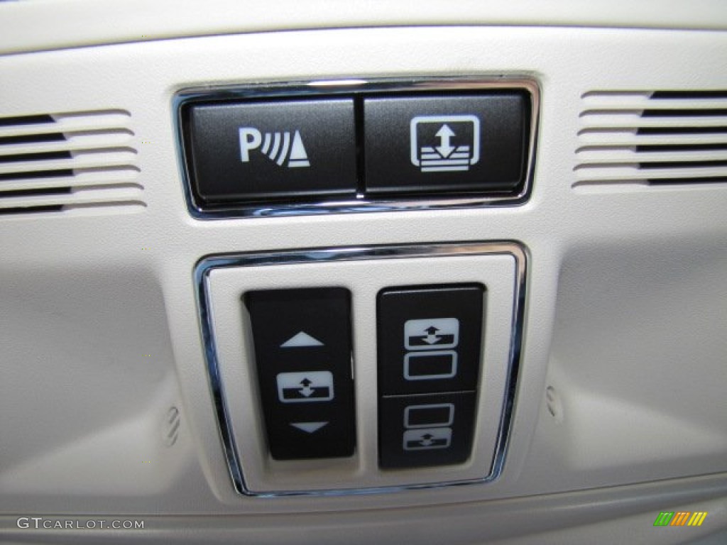 2011 Jaguar XJ XJL Supercharged Controls Photo #76401747