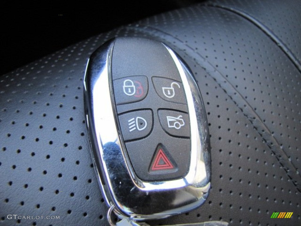 2011 Jaguar XJ XJL Supercharged Keys Photos