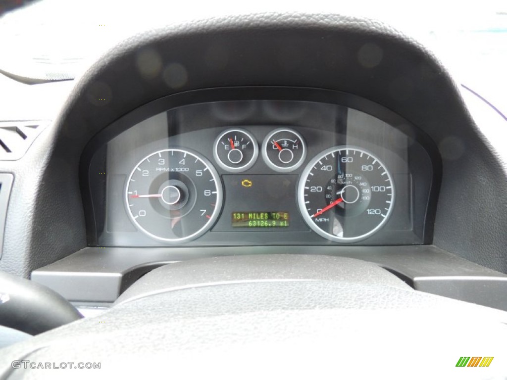 2008 Ford Fusion SE Gauges Photo #76405175