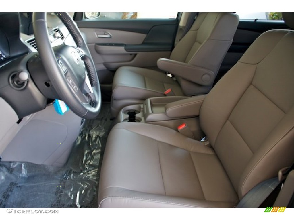 2013 Odyssey Touring - White Diamond Pearl / Truffle photo #9