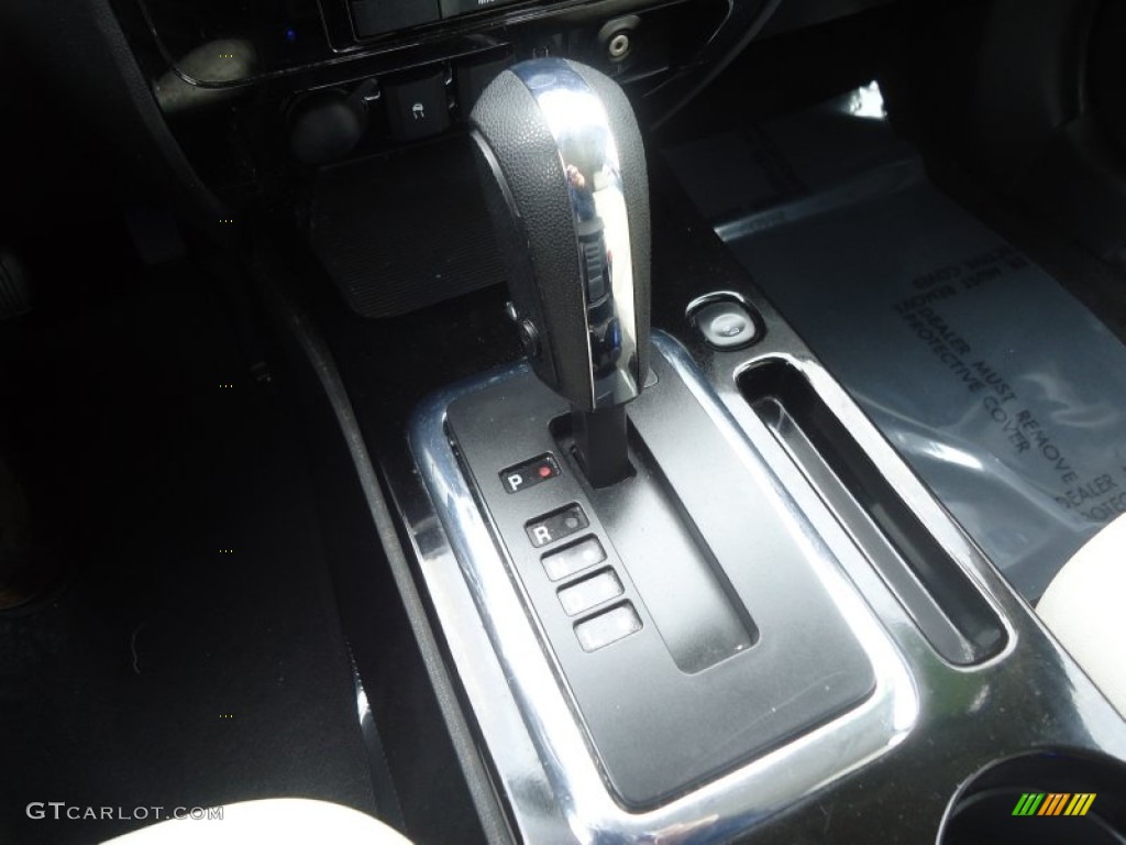 2010 Mercury Mariner I4 Premier Voga Package 6 Speed Automatic Transmission Photo #76406544