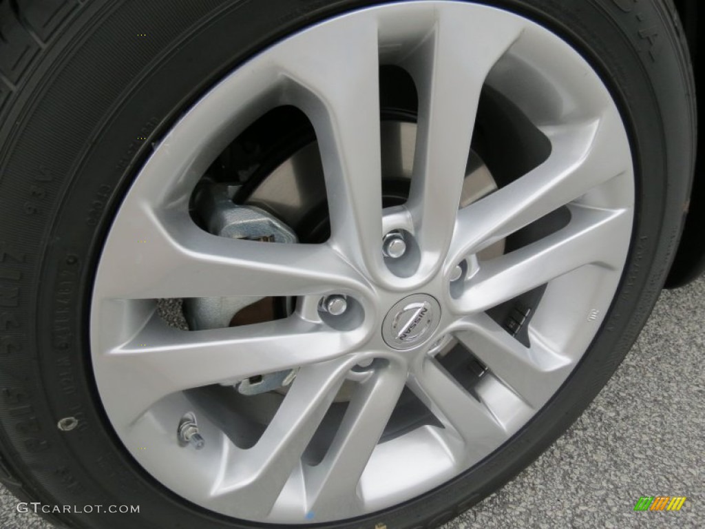2013 Juke SV - Atomic Gold / Black/Silver Trim photo #9
