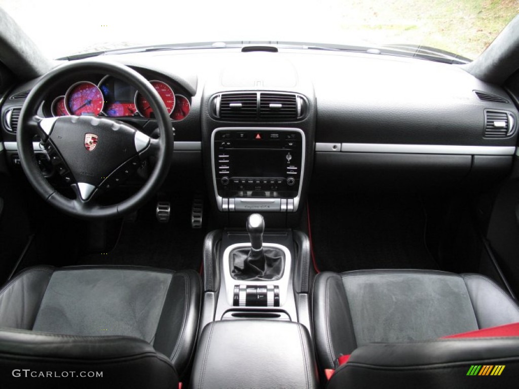 2009 Porsche Cayenne GTS Black w/Alcantara Dashboard Photo #76410301