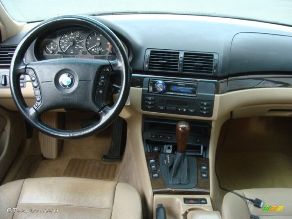 2002 3 Series 325xi Sedan - Jet Black / Sand photo #8