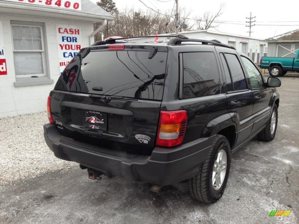 2003 Grand Cherokee Laredo 4x4 - Brilliant Black / Sandstone photo #7