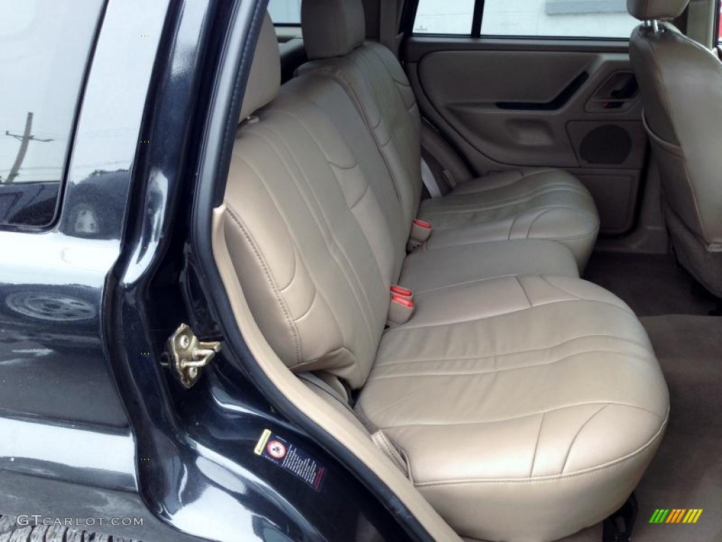2003 Jeep Grand Cherokee Laredo 4x4 Rear Seat Photos