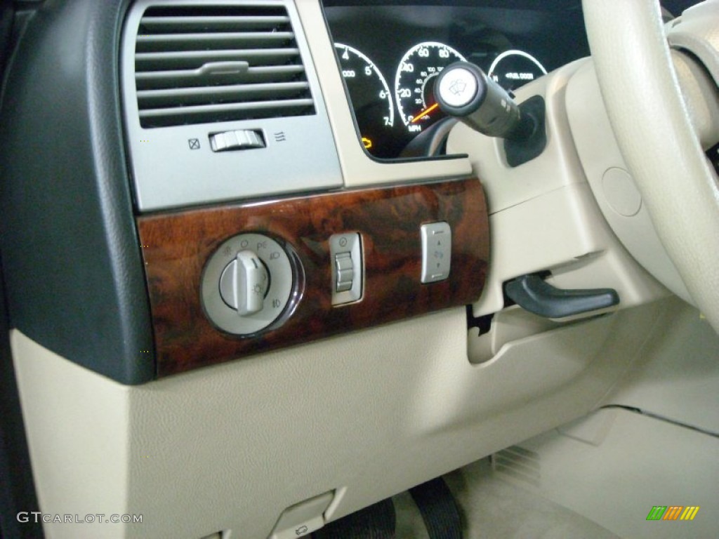 2005 Lincoln Navigator Luxury 4x4 Controls Photo #76416937