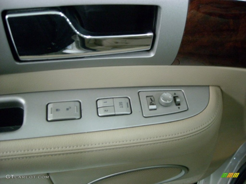 2005 Lincoln Navigator Luxury 4x4 Controls Photo #76416963