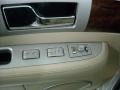 2005 Lincoln Navigator Luxury 4x4 Controls