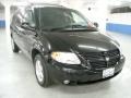 Brilliant Black Crystal Pearl 2005 Dodge Grand Caravan SXT